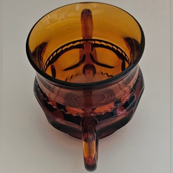 Indiana Glass King's Thumbprint Amber Creamer and Sugar set with Tray - Picture 12 of 16